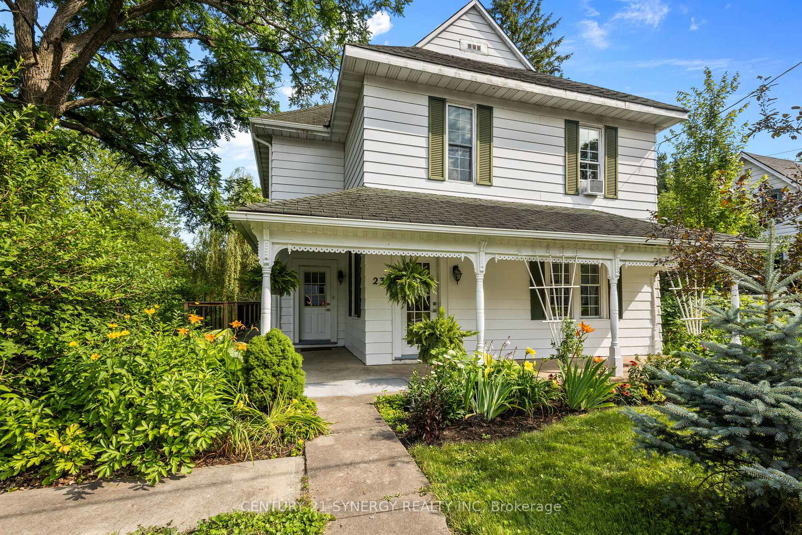 23-rideau-street-westport-ontario-x12284096