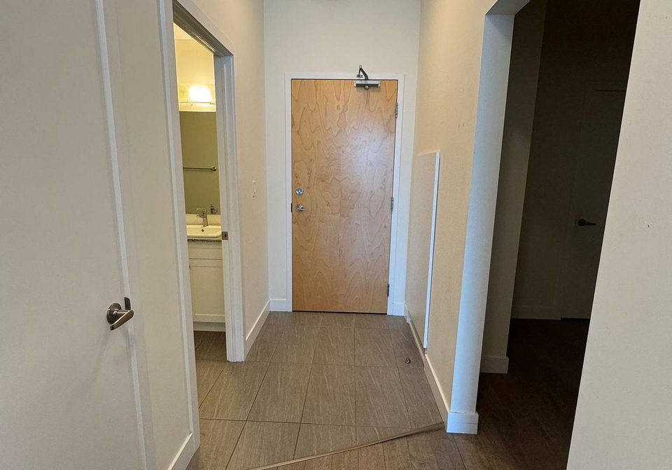 100-garment-street-n-n-kitchener-ontario-x12284170