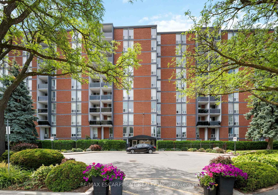 75-glenburn-court-hamilton-ontario-x12284248