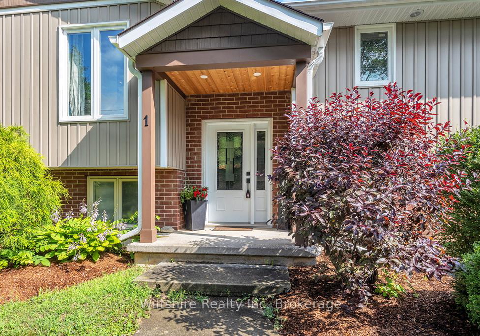 1-sons-street-norwich-ontario-x12284469