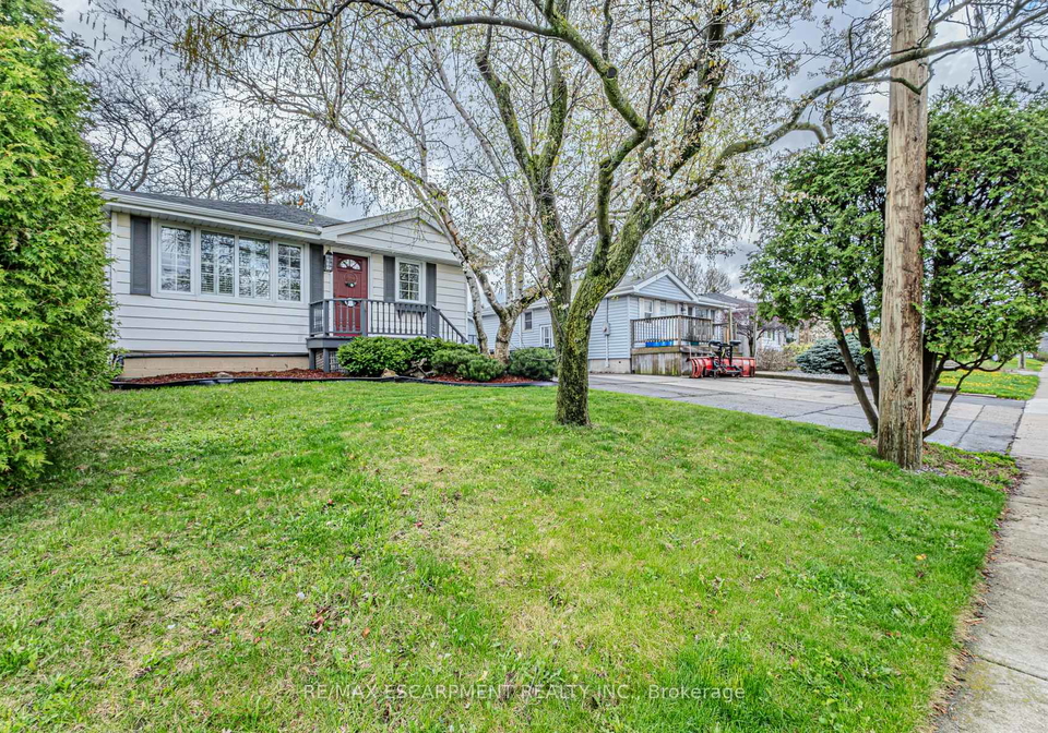 359-east-18th-street-hamilton-ontario-x12284480