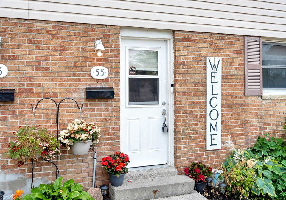 996-sydenham-road-peterborough-south-ontario-x12284738