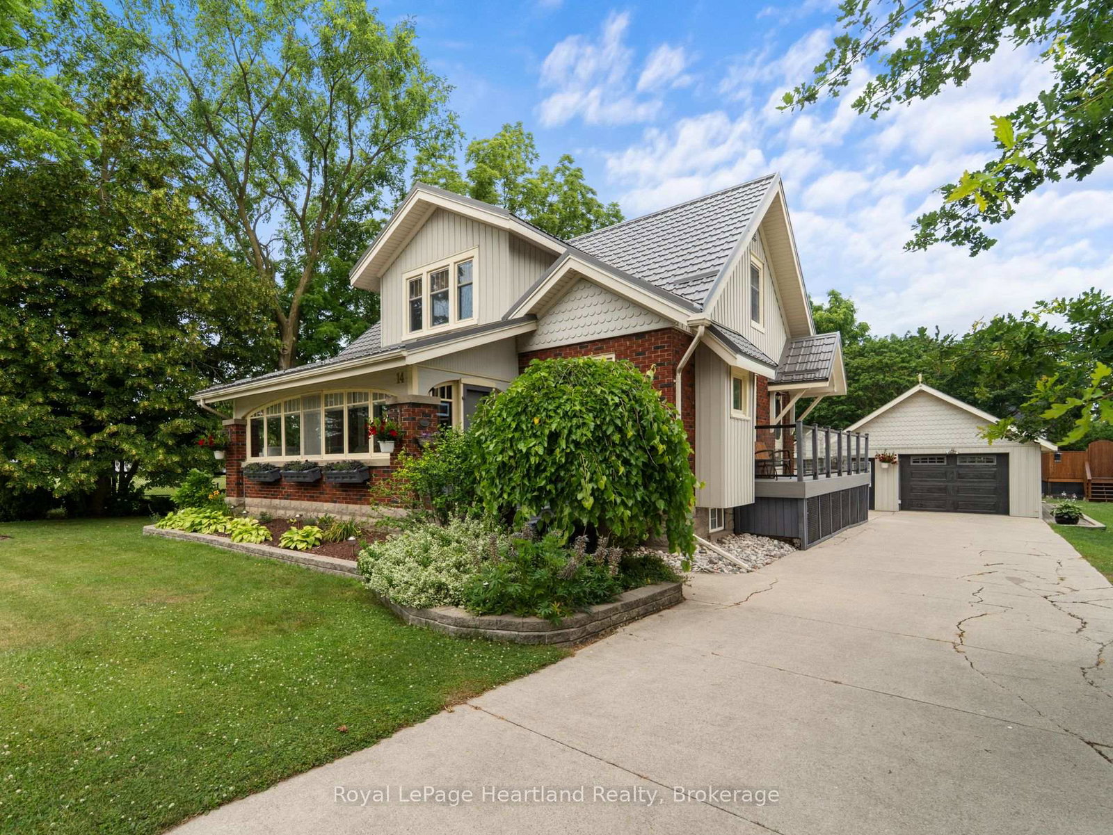 14-centre-street-bluewater-ontario-x12284803