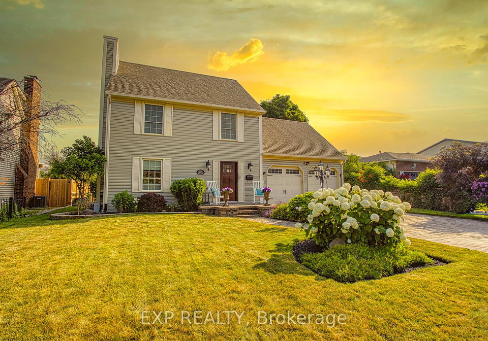 105-central-avenue-grimsby-ontario-x12284863