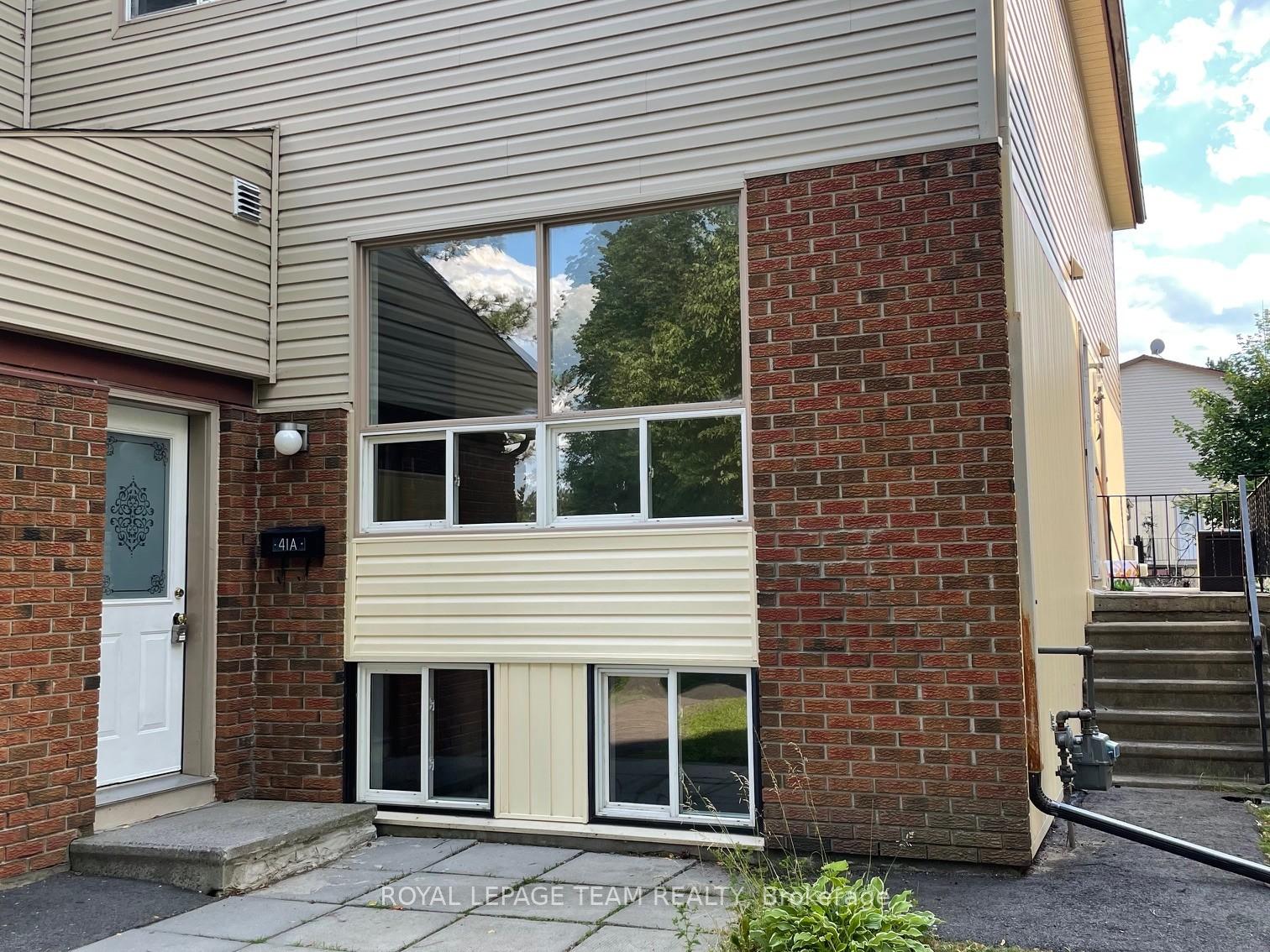 41-forester-crescent-ottawa-ontario-x12284978
