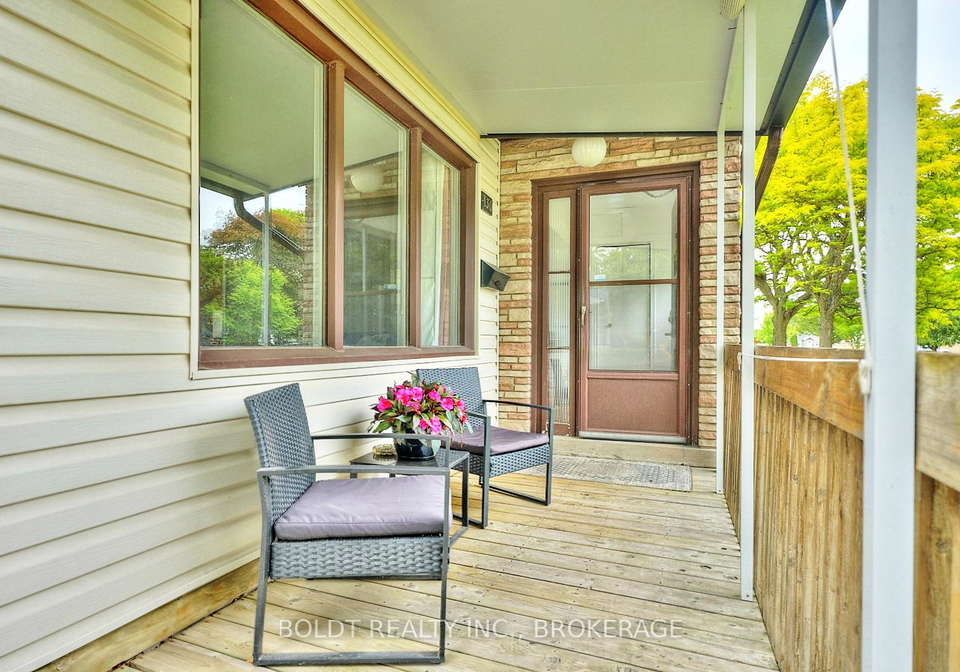130-gadsby-avenue-welland-ontario-x12285381