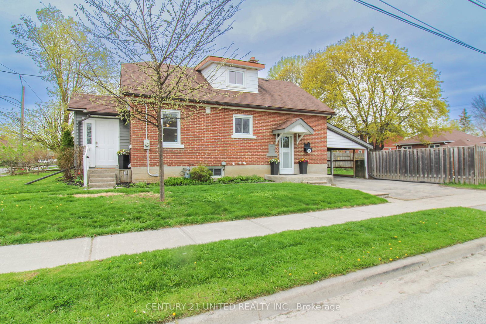 96-montgomery-street-peterborough-south-ontario-x12285517