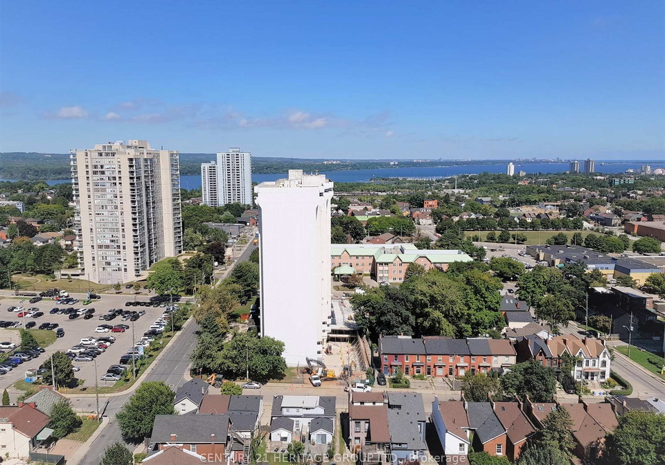 15-queen-street-s-s-hamilton-ontario-x12285560