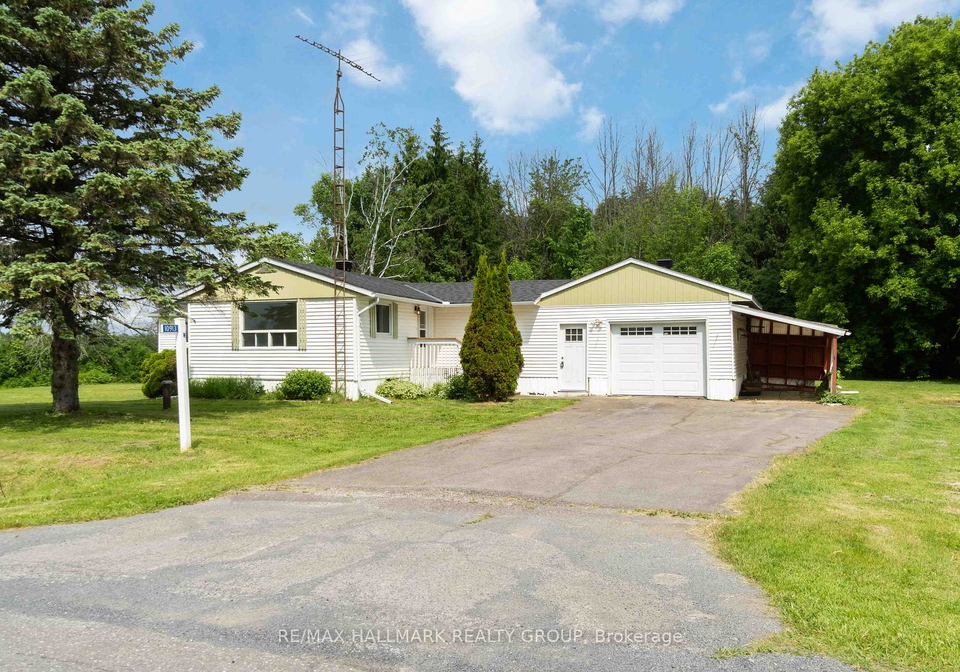 10913-stampville-road-south-dundas-ontario-x12285580
