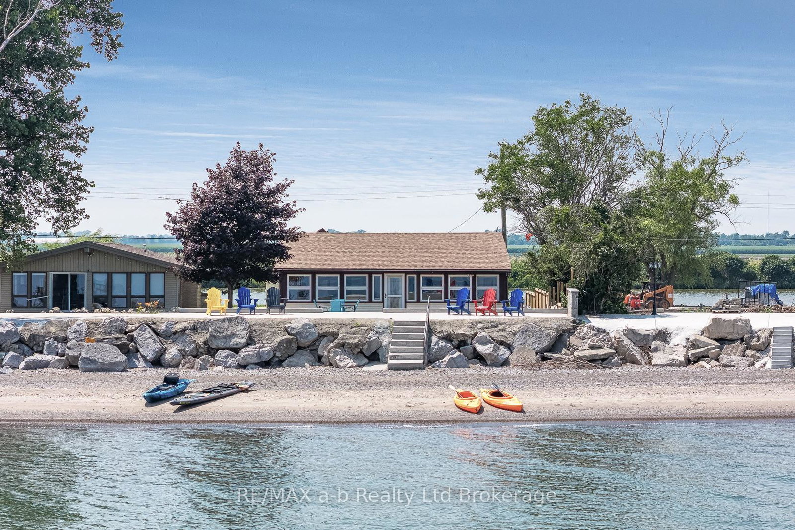 51-marentette-beach-road-leamington-ontario-x12285589