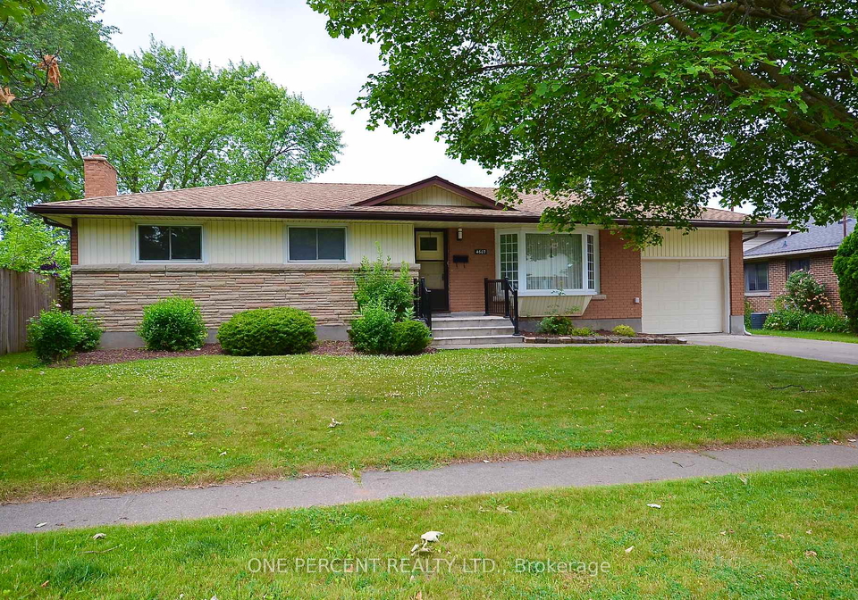 4607-queensway-gardens-niagara-falls-ontario-x12285685