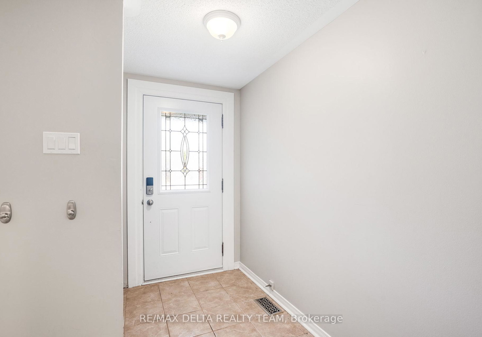 1387-beaucourt-place-ottawa-ontario-x12285691