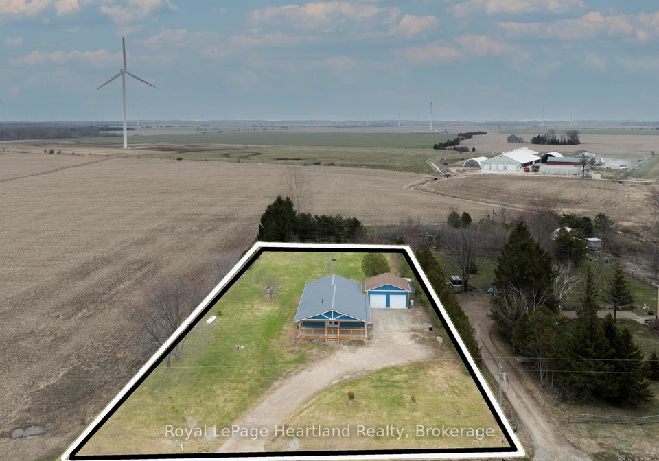 84610-bluewater-highway-na-ashfield-colborne-wawanosh-ontario-x12285725