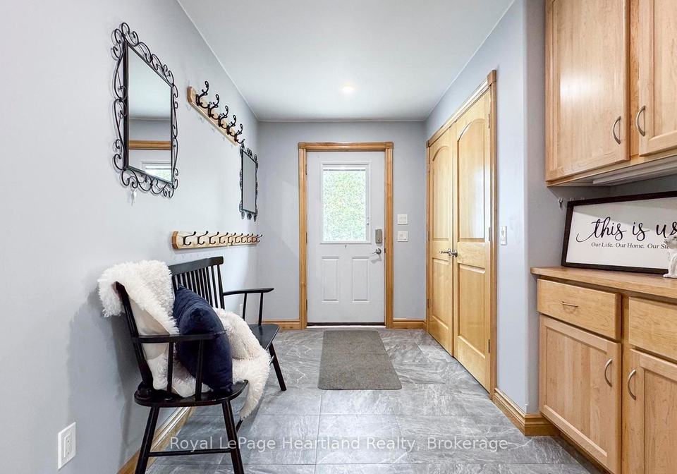 84610-bluewater-highway-na-ashfield-colborne-wawanosh-ontario-x12285725