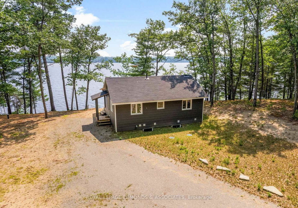358-lachlan-lane-whitewater-region-ontario-x12285852
