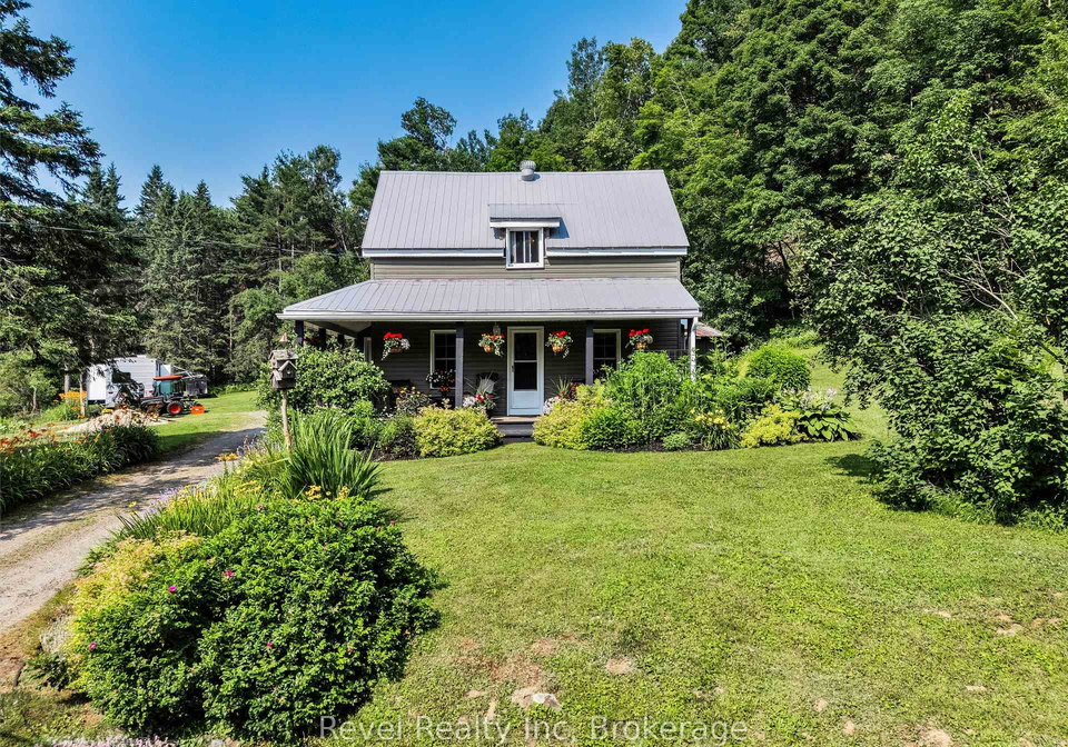 1070-old-victoria-road-bracebridge-ontario-x12285877