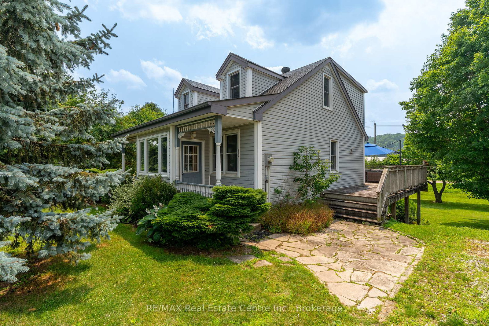 585-snyders-road-e-e-wilmot-ontario-x12285886