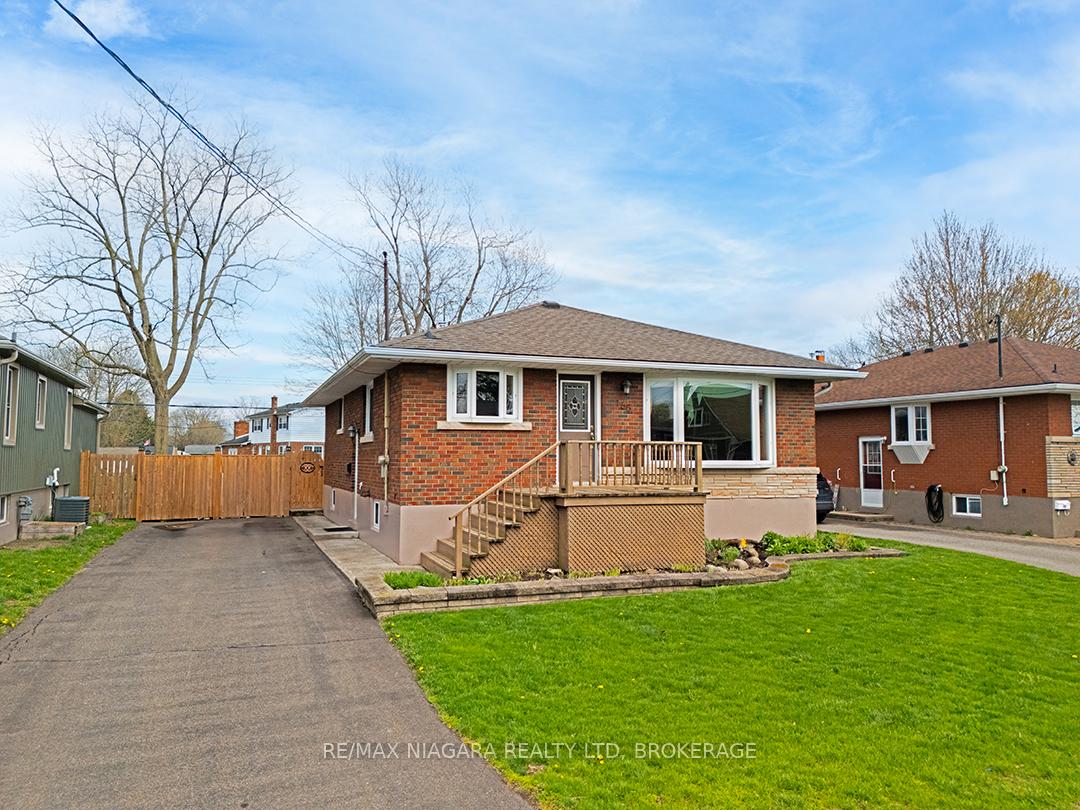 165-rosemount-avenue-port-colborne-ontario-x12285902