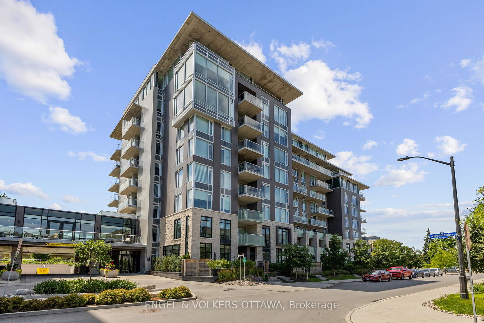 308-570-de-mazenod-avenue-ottawa-ontario-x12286107