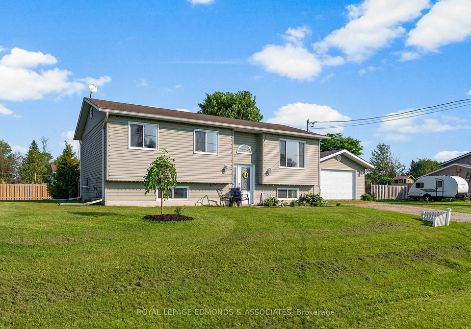 44-cameron-street-whitewater-region-ontario-x12286124