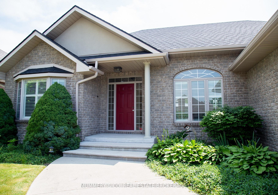 71-golden-meadow-drive-norfolk-ontario-x12286224