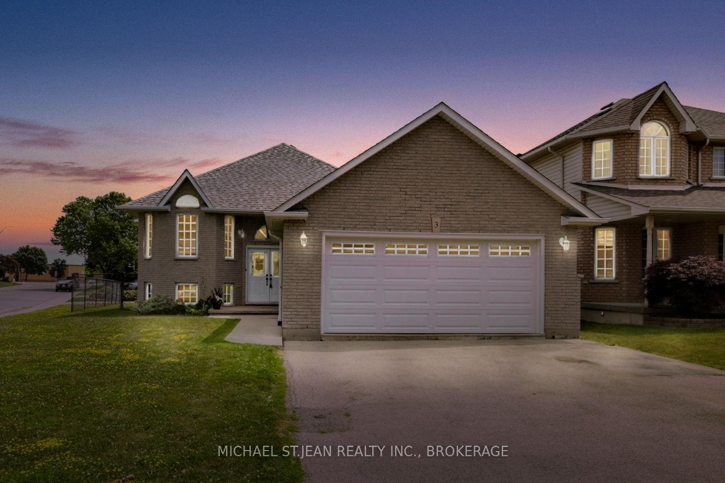3-massena-drive-hamilton-ontario-x12286258