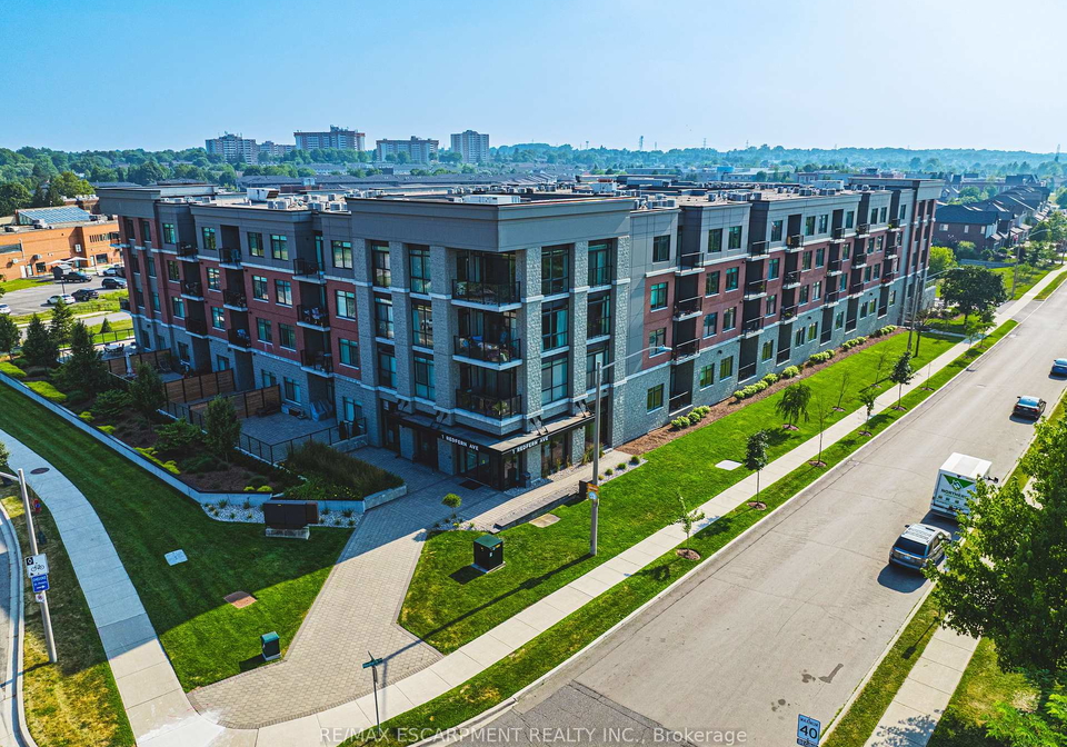 1-redfern-avenue-hamilton-ontario-x12286309