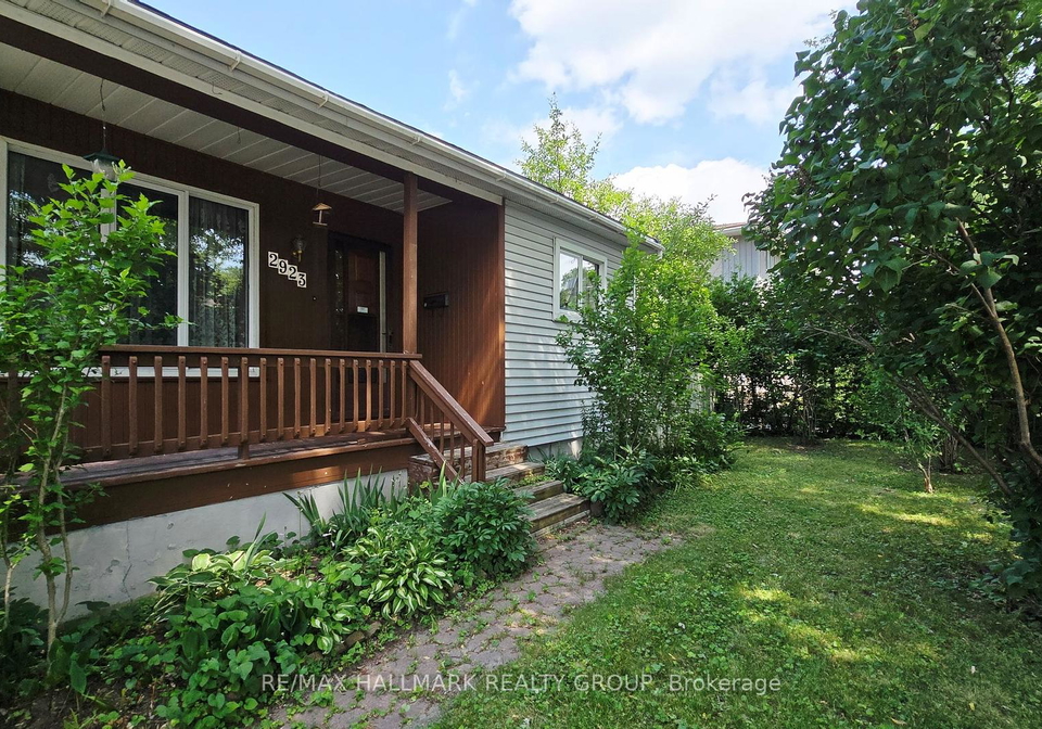 2923-ahearn-avenue-ottawa-ontario-x12286360
