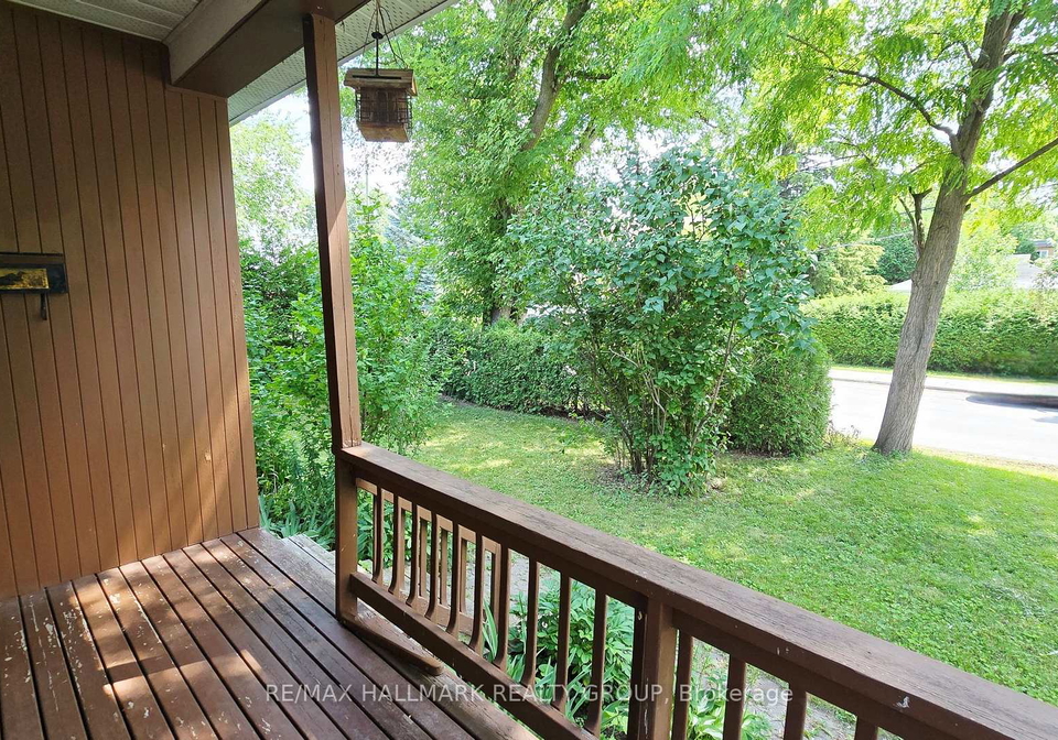 2923-ahearn-avenue-ottawa-ontario-x12286360
