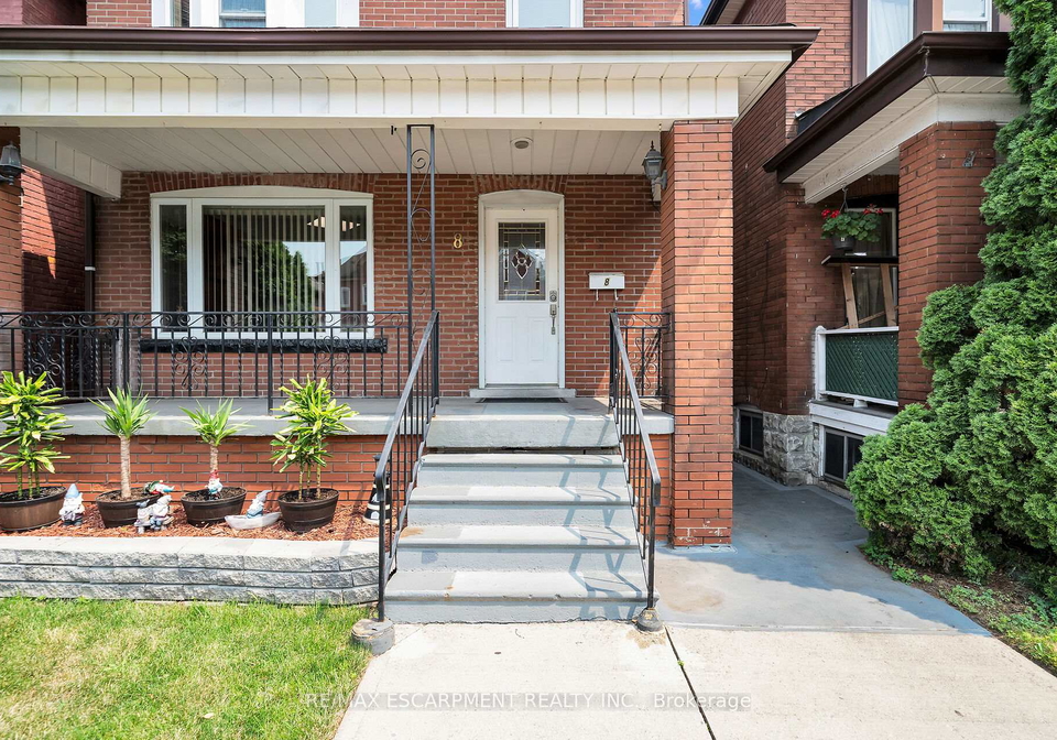 8-kinrade-avenue-hamilton-ontario-x12286361