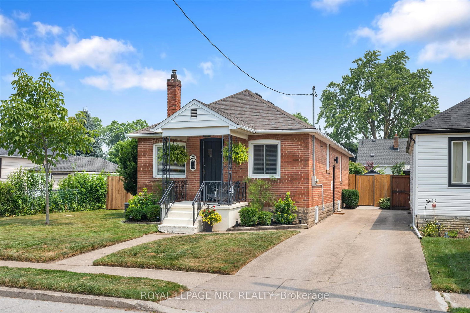 28-ambrose-street-st-catharines-ontario-x12286448