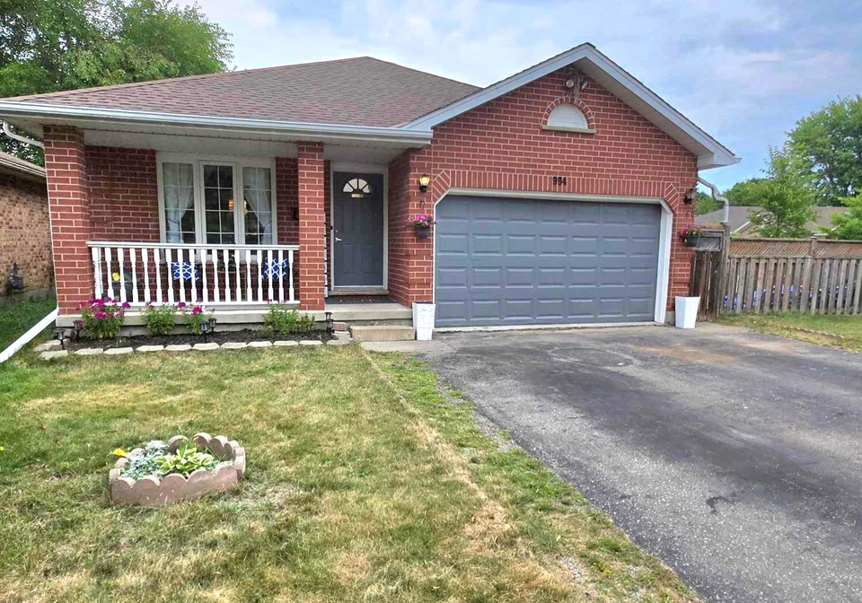 994-chippewa-drive-london-east-ontario-x12286462