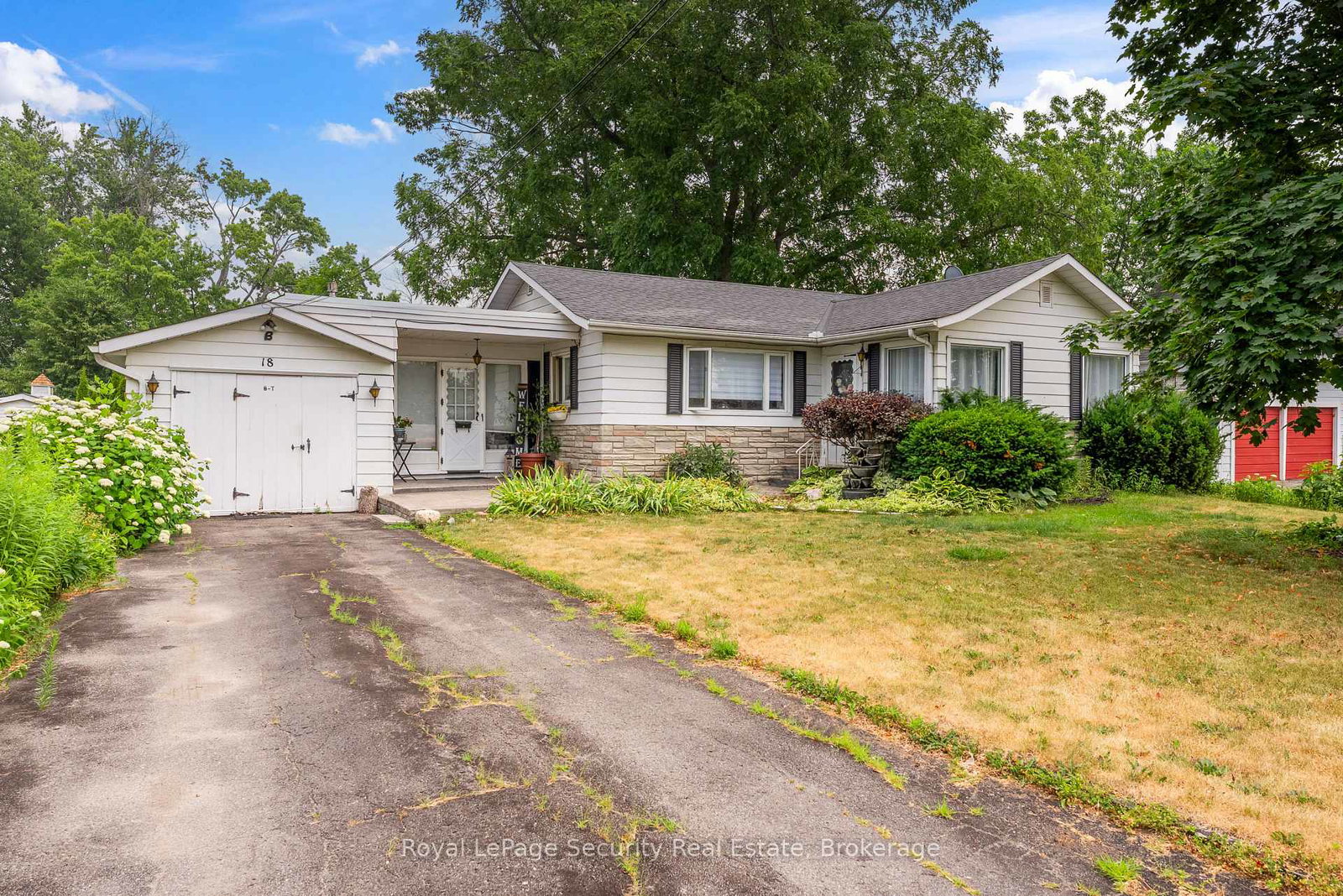 18-ashley-street-belleville-ontario-x12286476