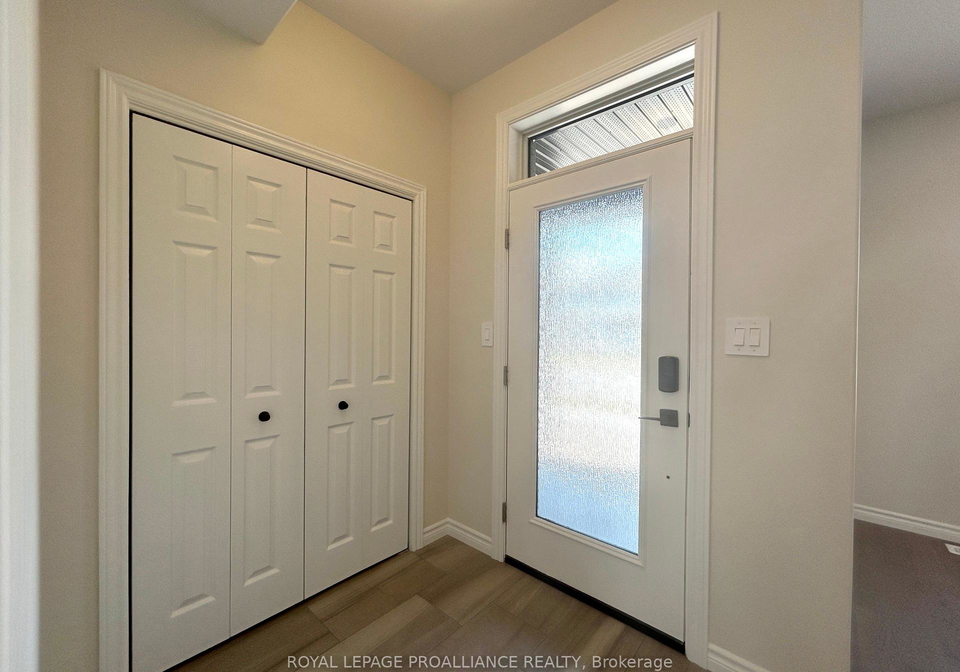 16-riverstone-way-belleville-ontario-x12286492
