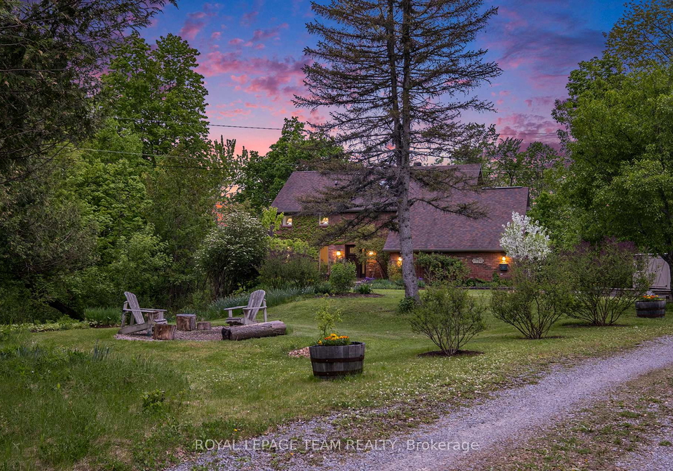 2259-fitzroy-street-ottawa-ontario-x12286498