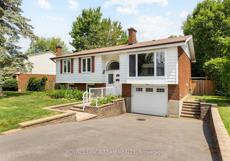 29-ashgrove-crescent-ottawa-ontario-x12286569