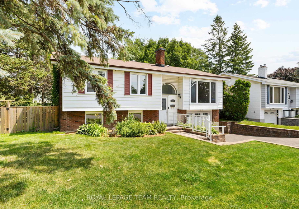 29-ashgrove-crescent-ottawa-ontario-x12286569