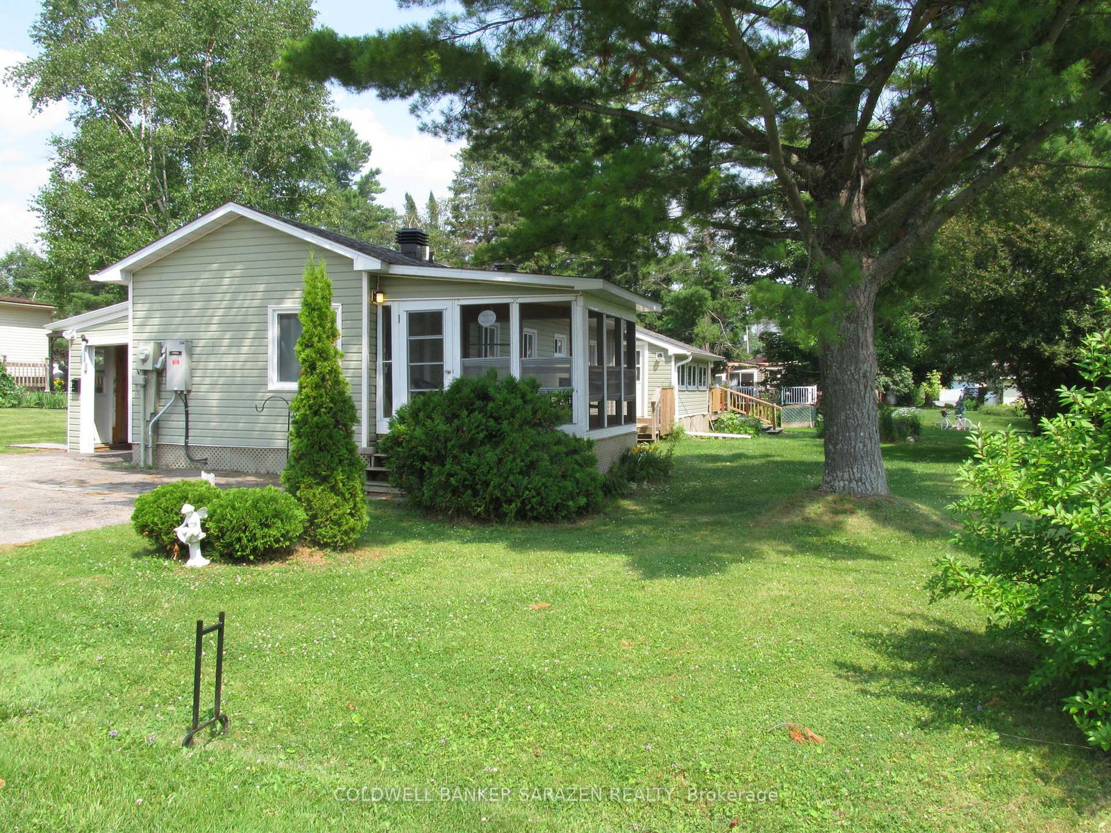 31-lakefront-lane-mcnabbraeside-ontario-x12286601