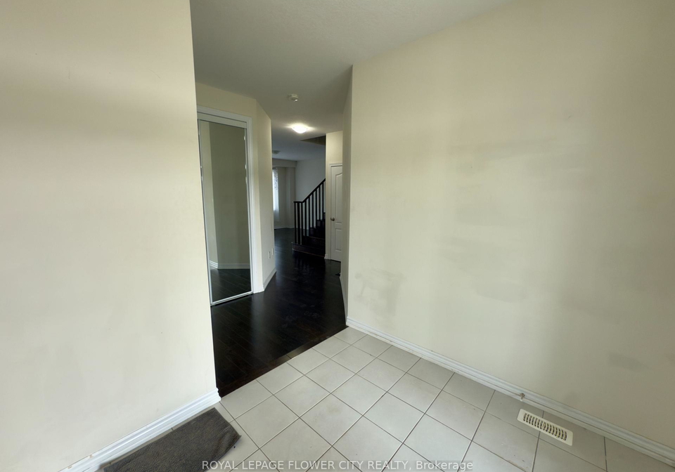 60-whithorn-crescent-haldimand-ontario-x12286712