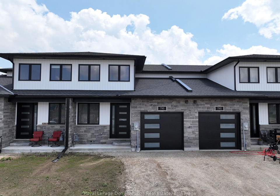 793-bryans-drive-huron-east-ontario-x12287169