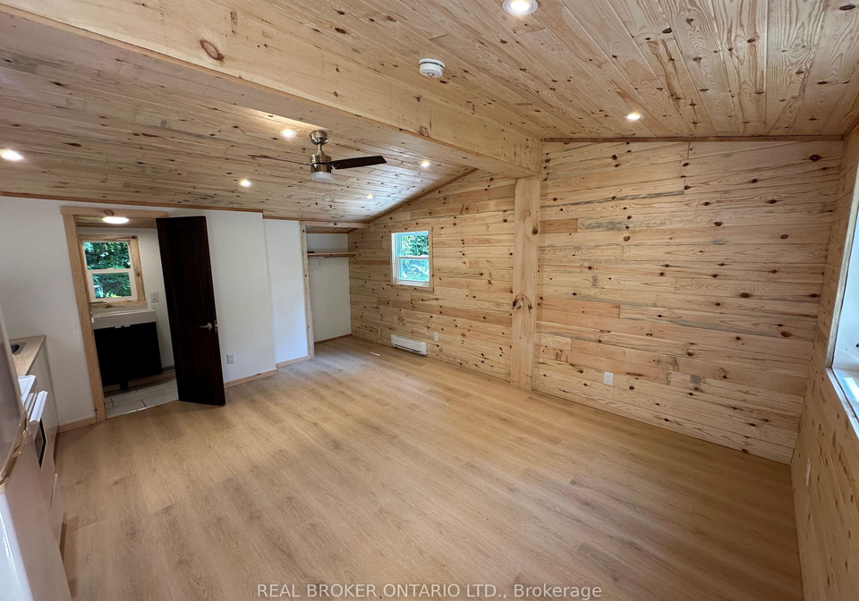 1571-s-hwy-11-highway-s-s-gravenhurst-ontario-x12287225