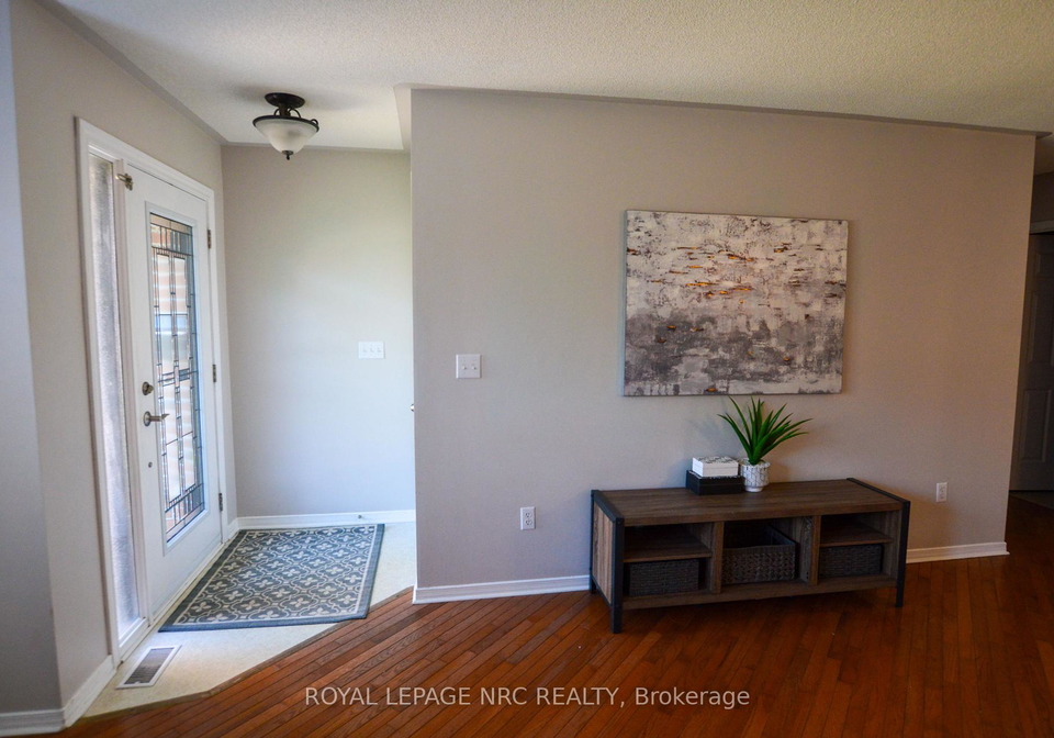 326-beckett-crescent-pelham-ontario-x12287273
