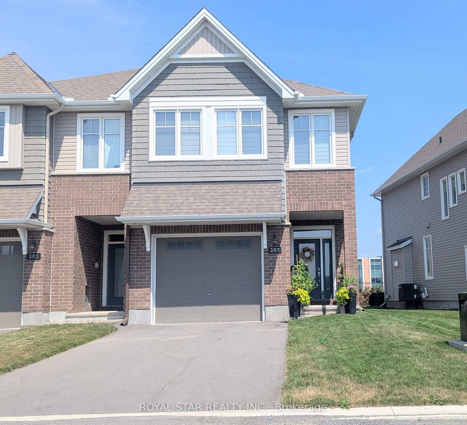 207-finsbury-avenue-ottawa-ontario-x12287292