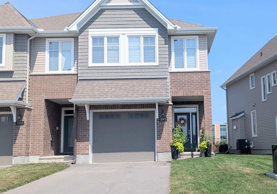 207-finsbury-avenue-ottawa-ontario-x12287292