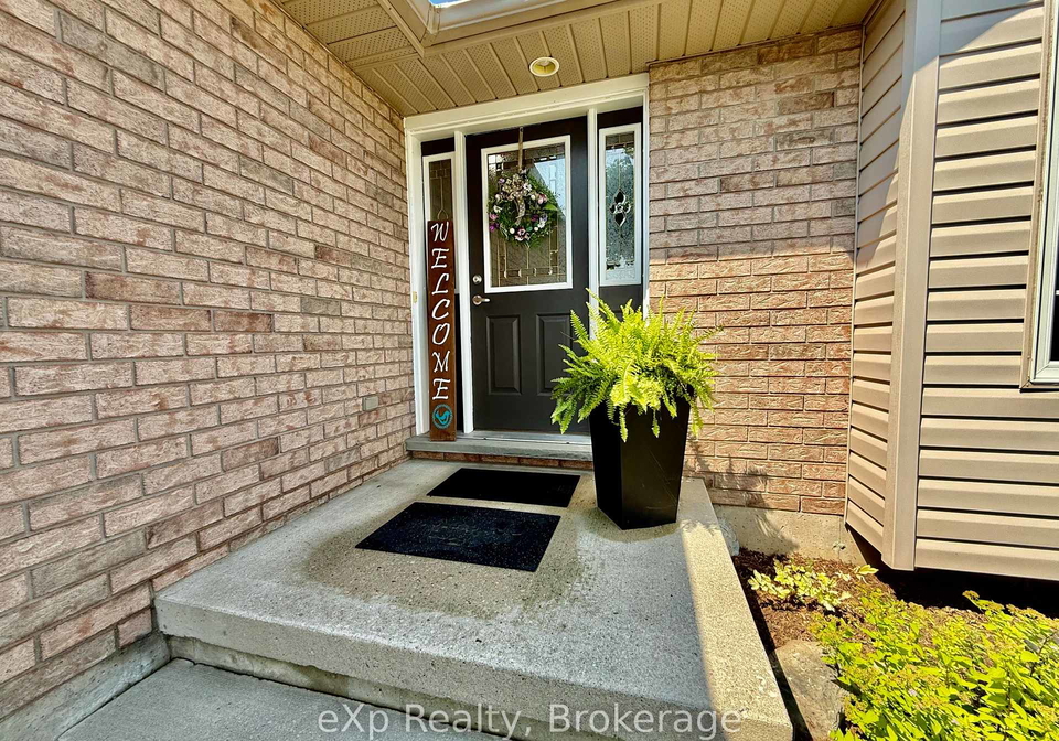 688-22nd-avenue-hanover-ontario-x12287360