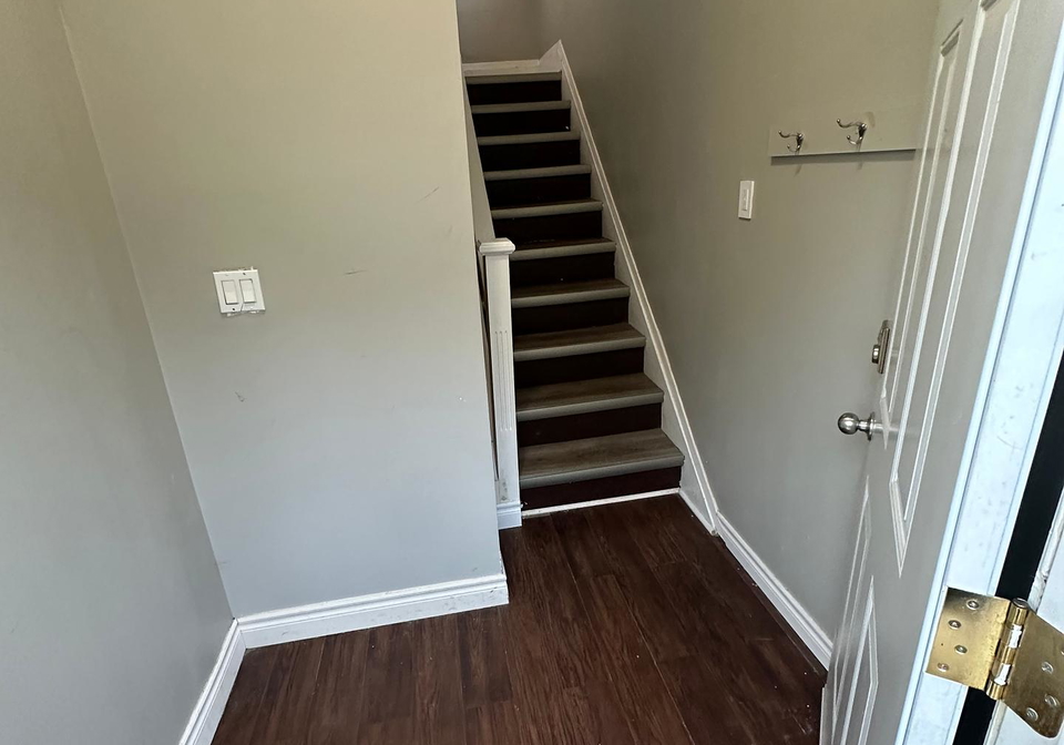 157-rutherford-avenue-peterborough-central-ontario-x12287398