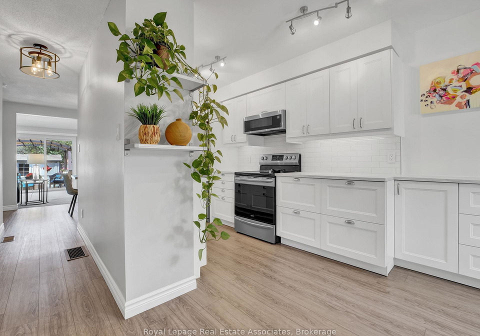 9-conestoga-road-woodstock-ontario-x12287631