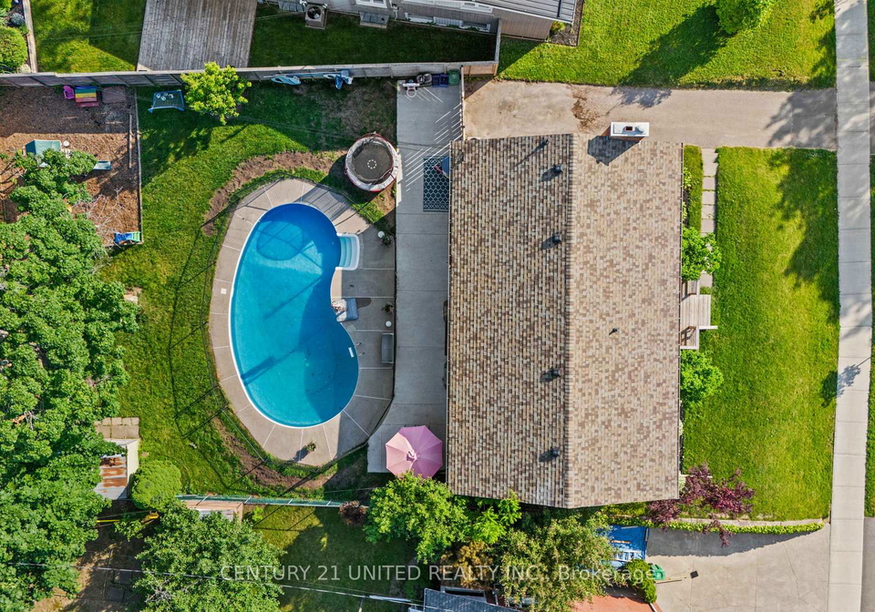 1056-glebemount-crescent-peterborough-north-ontario-x12288203