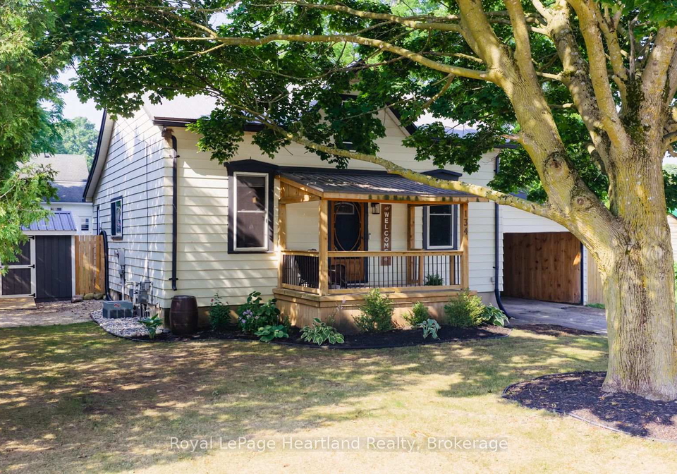 134-wellington-street-central-huron-ontario-x12288222