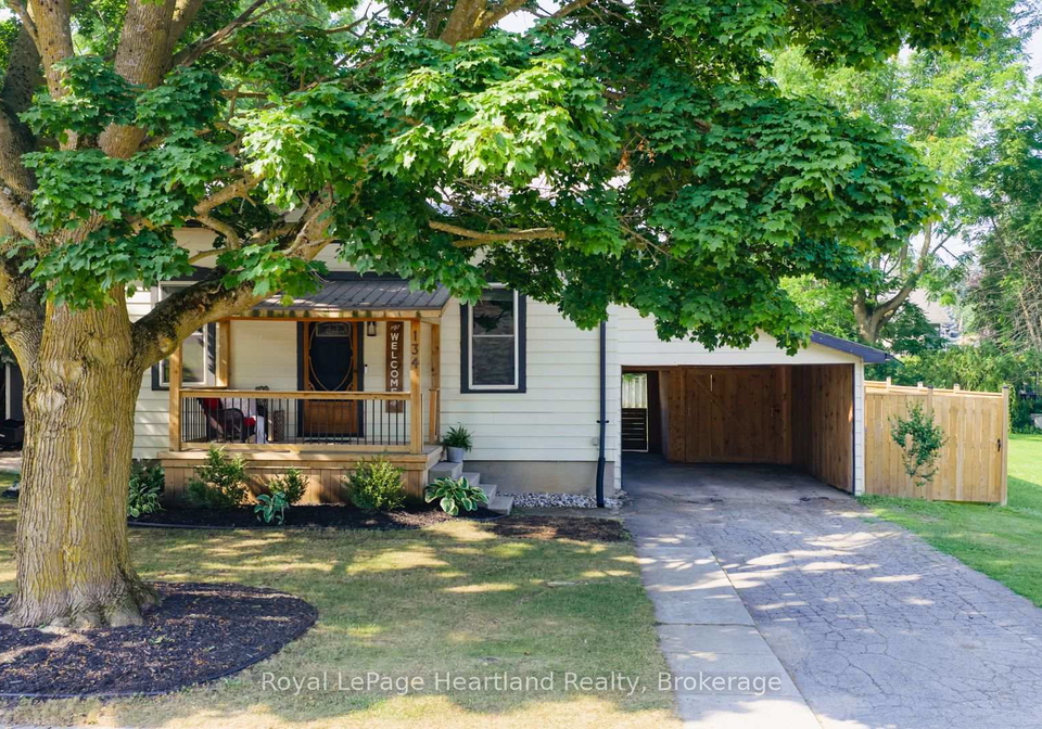 134-wellington-street-central-huron-ontario-x12288222